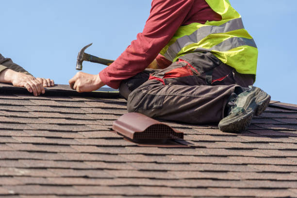 Best Roofing Contractors for Homes  in Maxton, NC